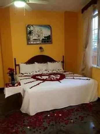 Imagen de la habitación del Hotel IV Centenario. Foto 3