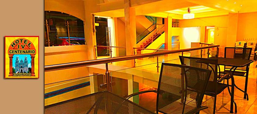 Imagen de la habitación del Hotel IV Centenario. Foto 5