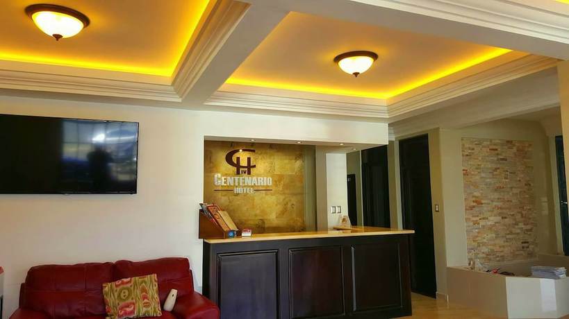 Imagen de los interiores del Hotel IV Centenario. Foto 15