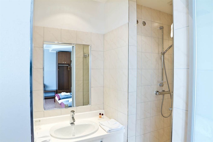 Imagen de la habitación del Hotel IVBERGS CHARLOTTENBURG. Foto 7