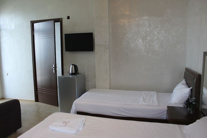 Imagen de la habitación del Hotel IVERI BEACH. Foto 16