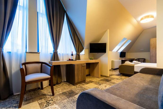 Imagen general del Hotel IZVOARE Caciulata. Foto 6