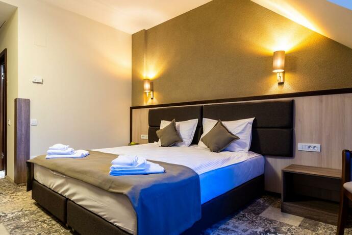 Imagen general del Hotel IZVOARE Caciulata. Foto 21