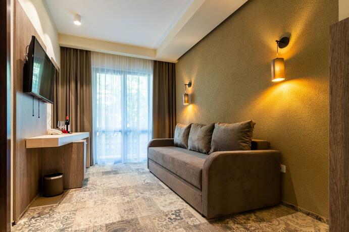 Imagen general del Hotel IZVOARE Caciulata. Foto 26