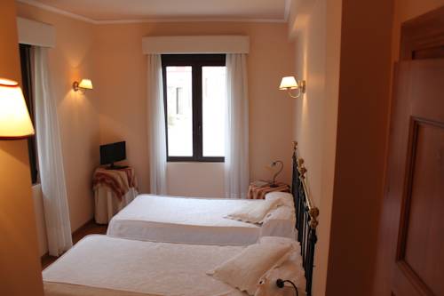 Imagen de la habitación del Hotel Iacobus. Foto 3