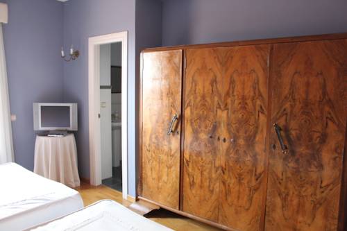 Imagen de la habitación del Hotel Iacobus. Foto 6