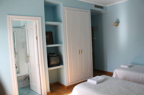 Imagen de la habitación del Hotel Iacobus. Foto 7