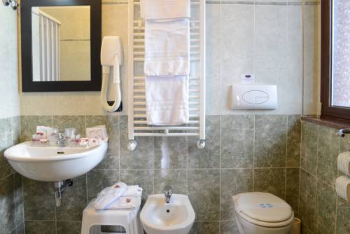 Imagen de la habitación del Hotel Iacone. Foto 9