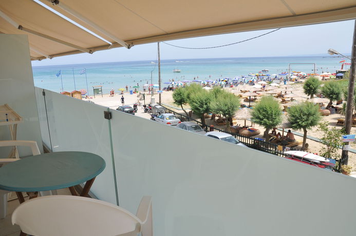 Imagen de la habitación del Hotel Iakinthos. Foto 2