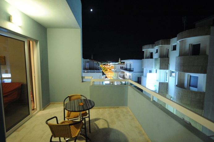 Imagen de los exteriores del Hotel Ialysos City. Foto 15