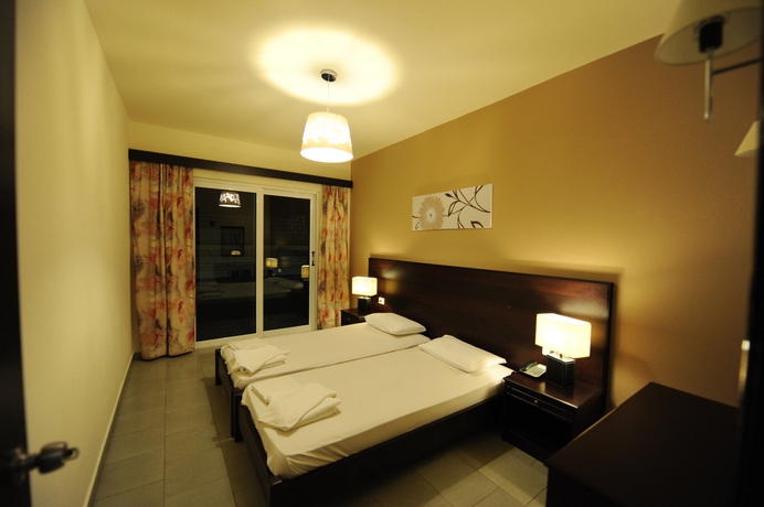 Imagen de la habitación del Hotel Ialysos City. Foto 14