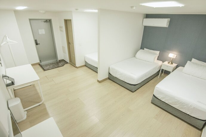 Imagen de la habitación del Hotel Iam Residence. Foto 15