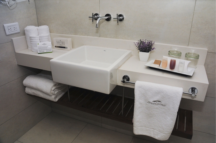 Imagen de la habitación del Hotel Ian. Foto 10