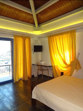 Imagen de la habitación del Hotel Ianos. Foto 7