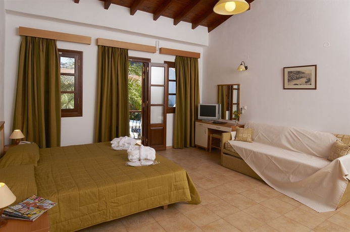 Imagen de la habitación del Hotel Iapetos Village. Foto 4