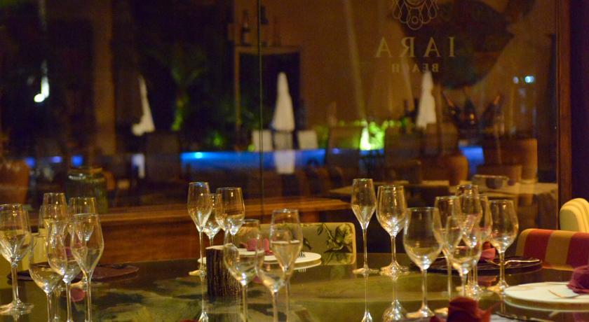 Imagen general del Hotel Iara Beach. Foto 11