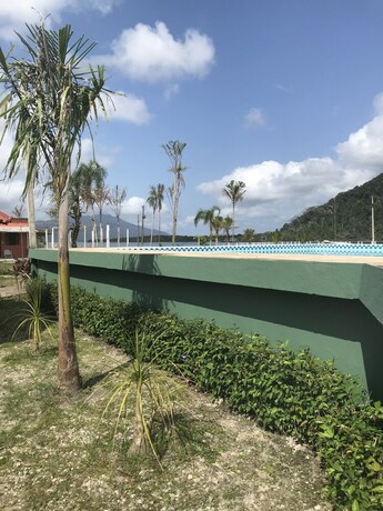 Imagen de la piscina del Hotel Iate Clube Rio Verde. Foto 40