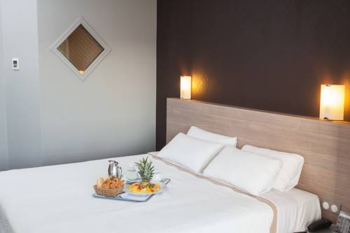 Imagen de la habitación del Hotel Ibaia, Hendaye. Foto 7