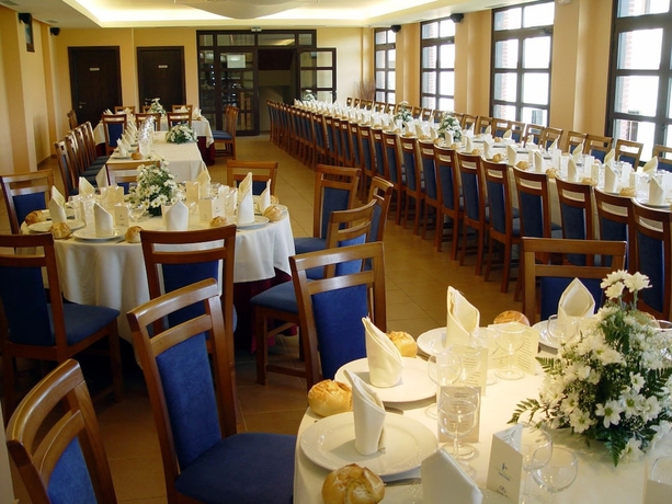 Imagen de los interiores del Hotel Ibaigune. Foto 15