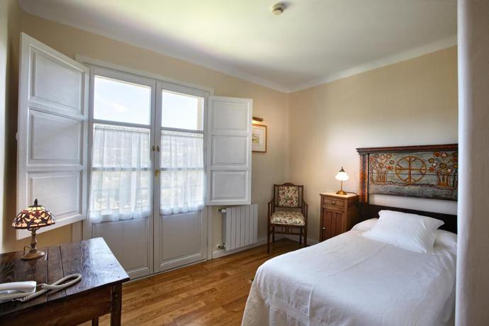 Imagen de la habitación del Hotel Ibarra. Foto 5