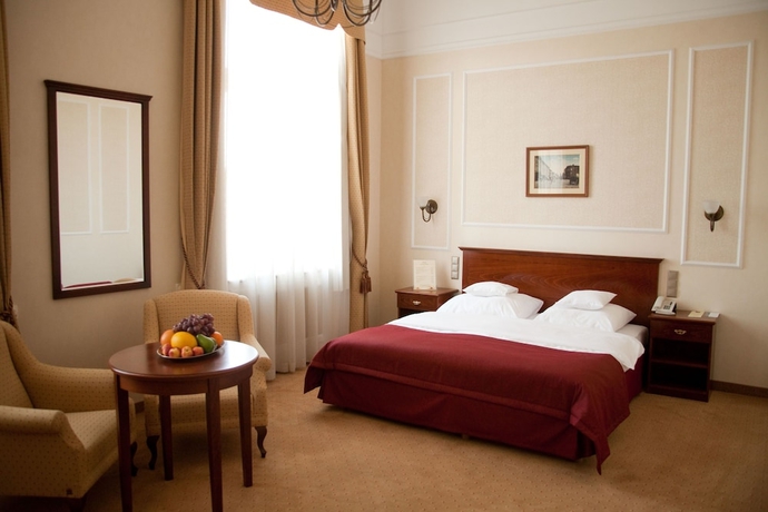 Imagen de la habitación del Hotel Ibb Grand Lublin. Foto 8