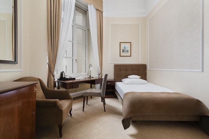 Imagen de la habitación del Hotel Ibb Grand Lublin. Foto 10