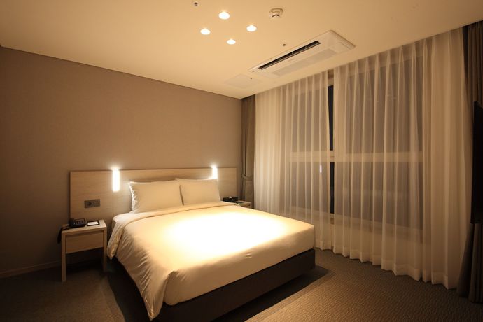 Imagen de la habitación del Hotel Ibc. Foto 8