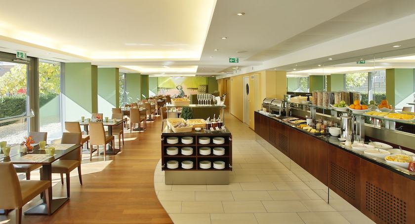 Imagen del bar/restaurante del Hotel Ibercity Wien Schönbrunn. Foto 3