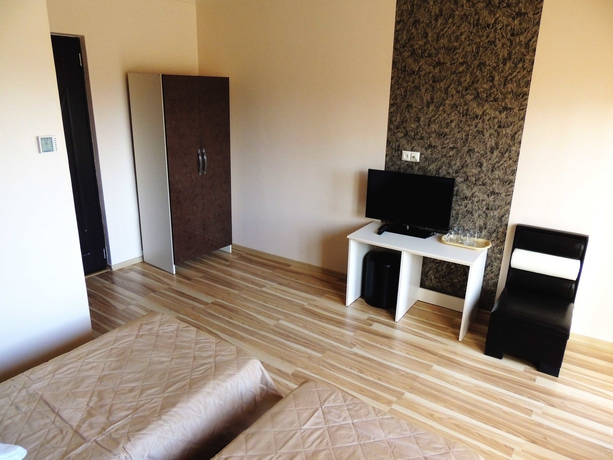 Imagen de la habitación del Hotel Iberia, Batumi. Foto 12