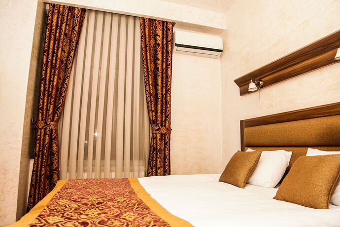 Imagen de la habitación del Hotel Iberia Palace. Foto 18
