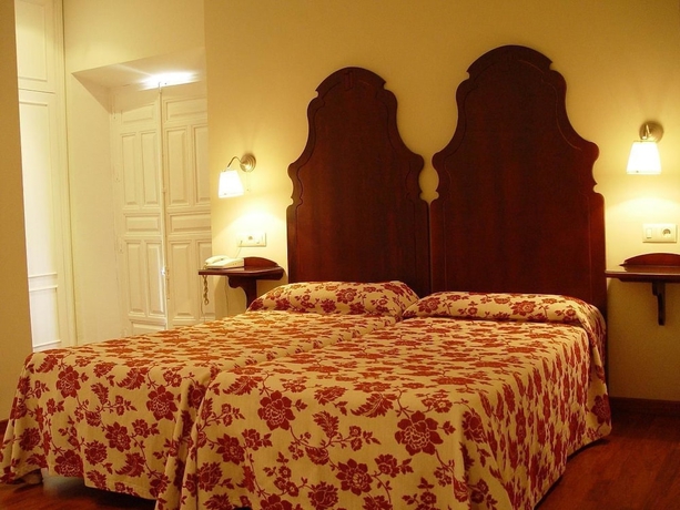 Imagen de la habitación del Hotel Iberia Plaza Mayor. Foto 10