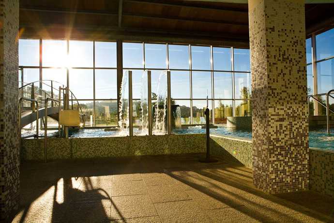 Imagen de la piscina del Hotel Iberik Balneario Augas Santas. Foto 15