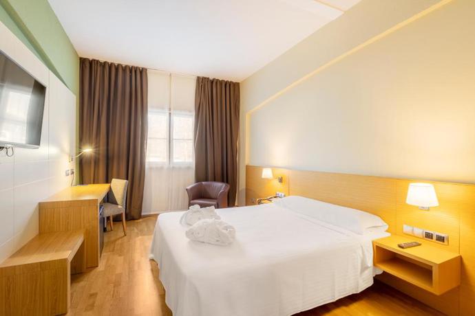 Imagen de la habitación del Hotel Iberik Balneario Augas Santas. Foto 6