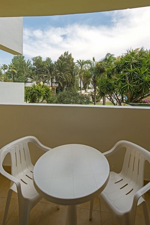 Imagen de la habitación del Hotel Iberostar Ciudad Blanca. Foto 13