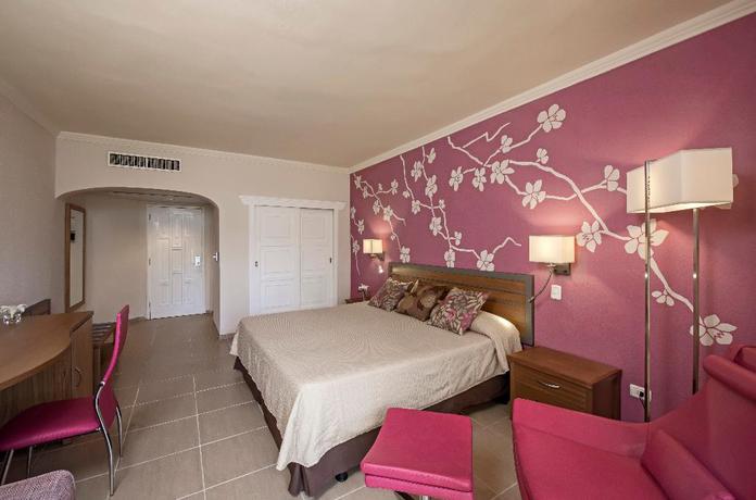 Imagen de la habitación del Hotel Iberostar Daiquiri. Foto 13