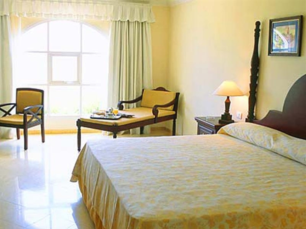 Imagen general del Hotel Iberostar Ensenachos. Foto 3