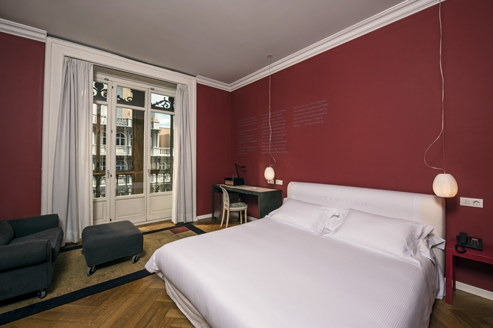 Imagen de la habitación del Hotel Iberostar Las Letras Gran Via. Foto 5