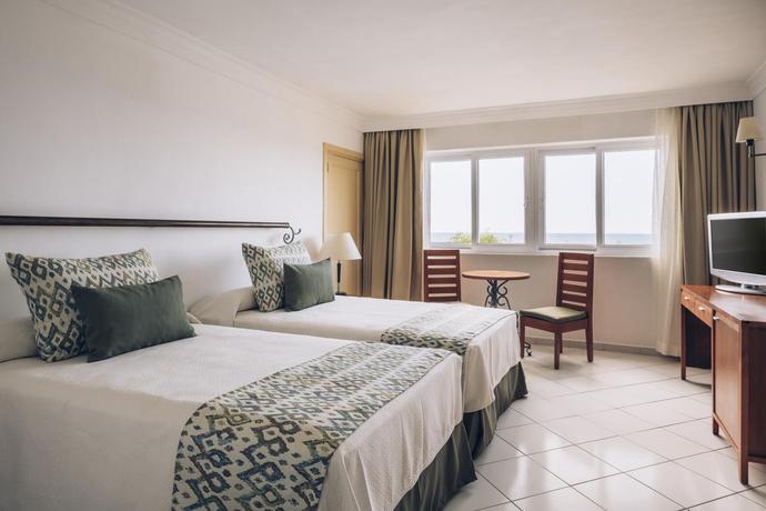 Imagen general del Hotel Iberostar Origin Bella Costa. Foto 9