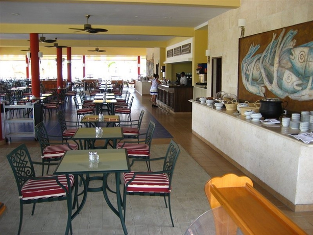 Imagen general del Hotel Iberostar Origin Laguna Azul. Foto 11