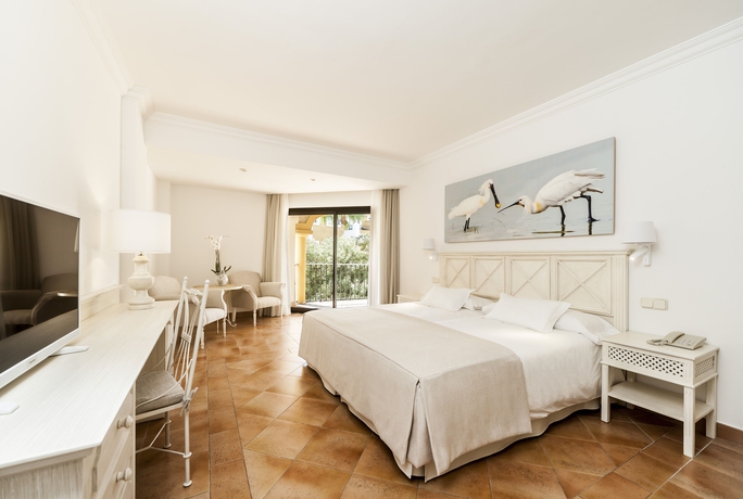 Imagen de la habitación del Hotel Iberostar Selection Andalucía Playa. Foto 2