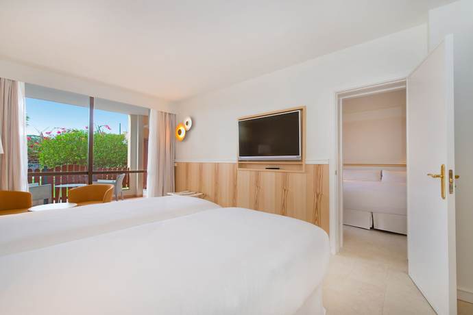 Imagen de la habitación del Hotel Iberostar Selection Anthelia. Foto 3