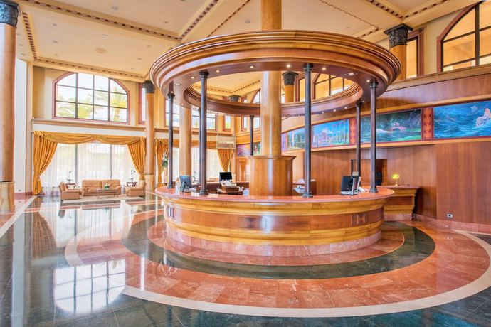 Imagen de los interiores del Hotel Iberostar Selection Anthelia. Foto 20