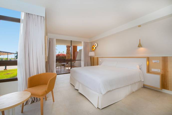 Imagen de la habitación del Hotel Iberostar Selection Anthelia. Foto 13