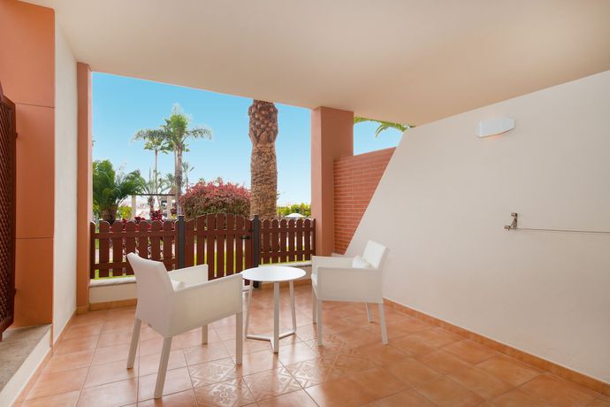 Imagen de la habitación del Hotel Iberostar Selection Anthelia. Foto 14