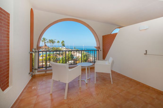 Imagen de la habitación del Hotel Iberostar Selection Anthelia. Foto 16