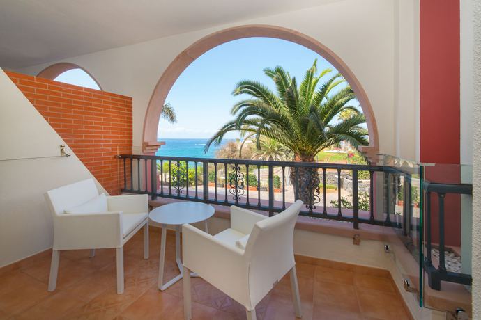 Imagen de la habitación del Hotel Iberostar Selection Anthelia. Foto 17