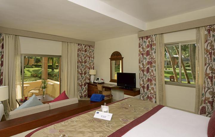 Imagen de la habitación del Hotel Iberostar Selection Bávaro Suites. Foto 11