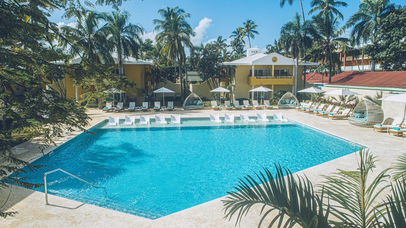 Imagen de la piscina del Hotel Iberostar Selection Coral Bávaro - All Inclusive. Foto 14