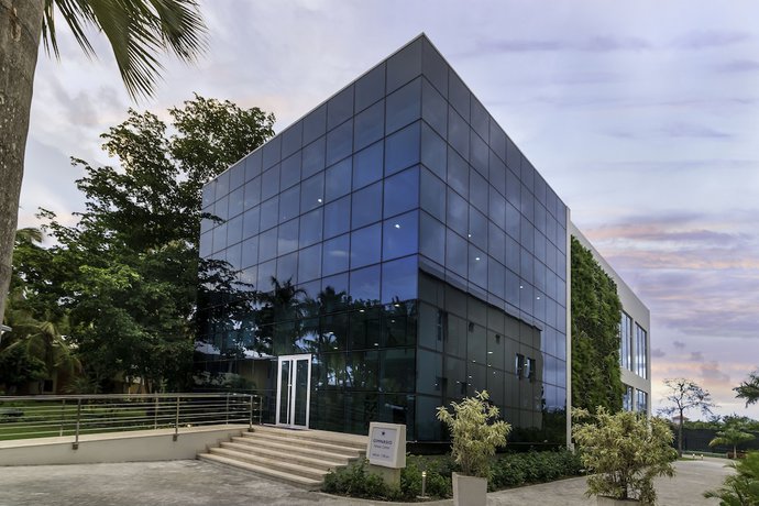 Imagen de los exteriores del Hotel Iberostar Selection Coral Bávaro - All Inclusive. Foto 8