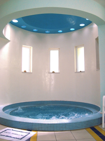 Imagen de la piscina del Hotel Iberostar Selection Creta Marine. Foto 13